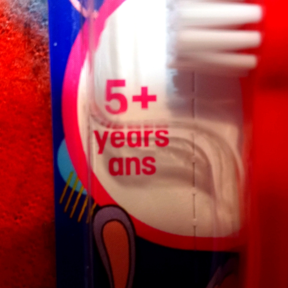 Tooth brush - Picture 3 of 4